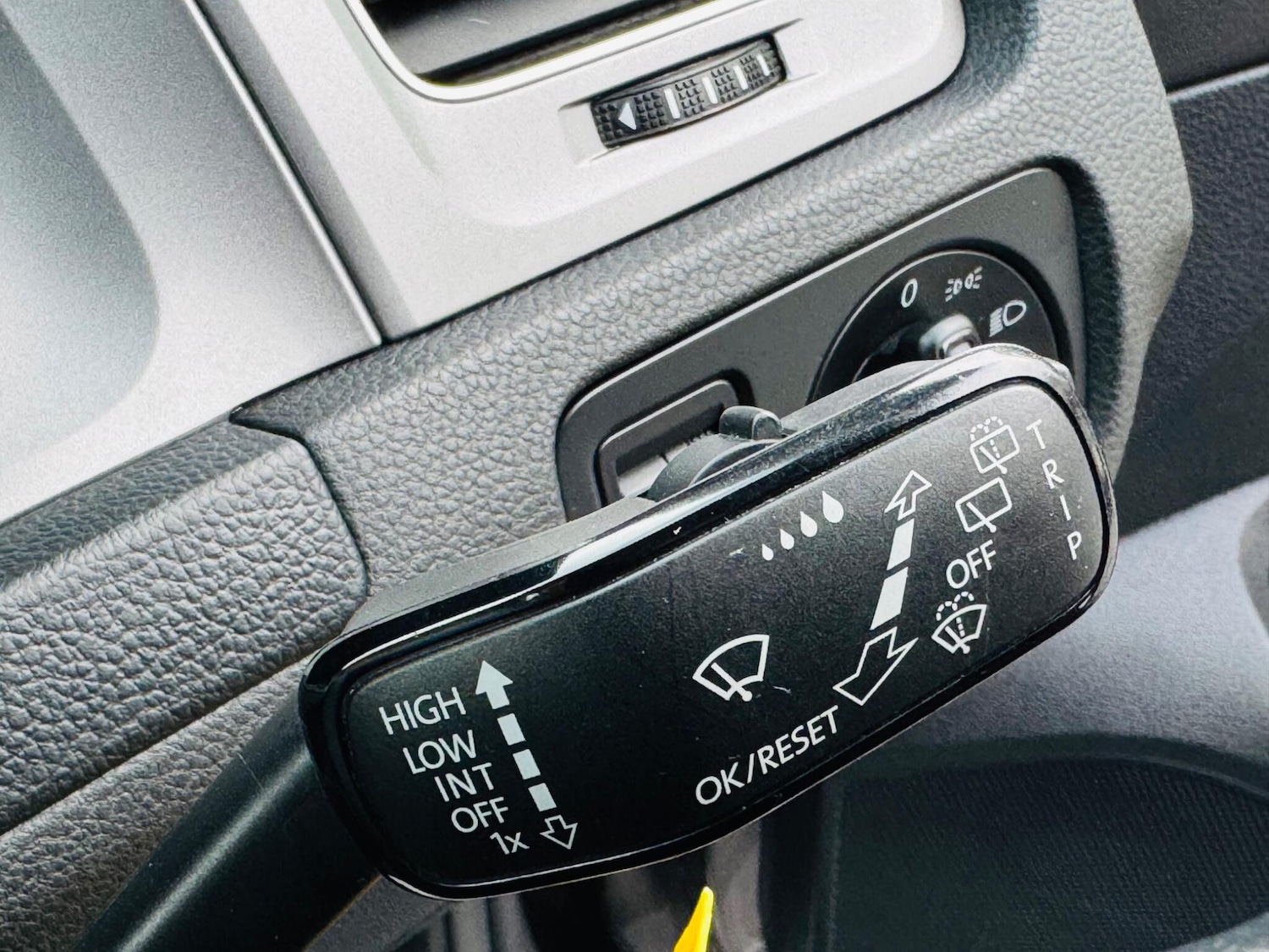 Used Volkswagen Golf 2014 for sale - 77550161: Photo 56