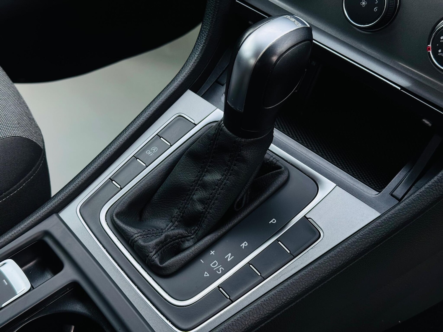 Used Volkswagen Golf 2014 for sale - 77550161: Photo 57