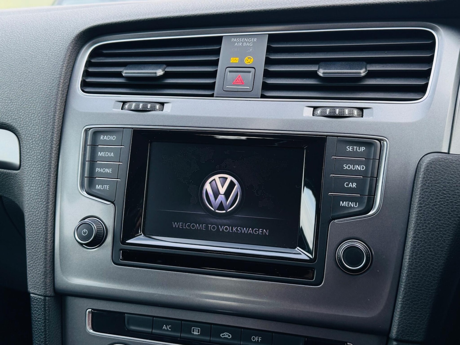 Used Volkswagen Golf 2014 for sale - 77550161: Photo 63