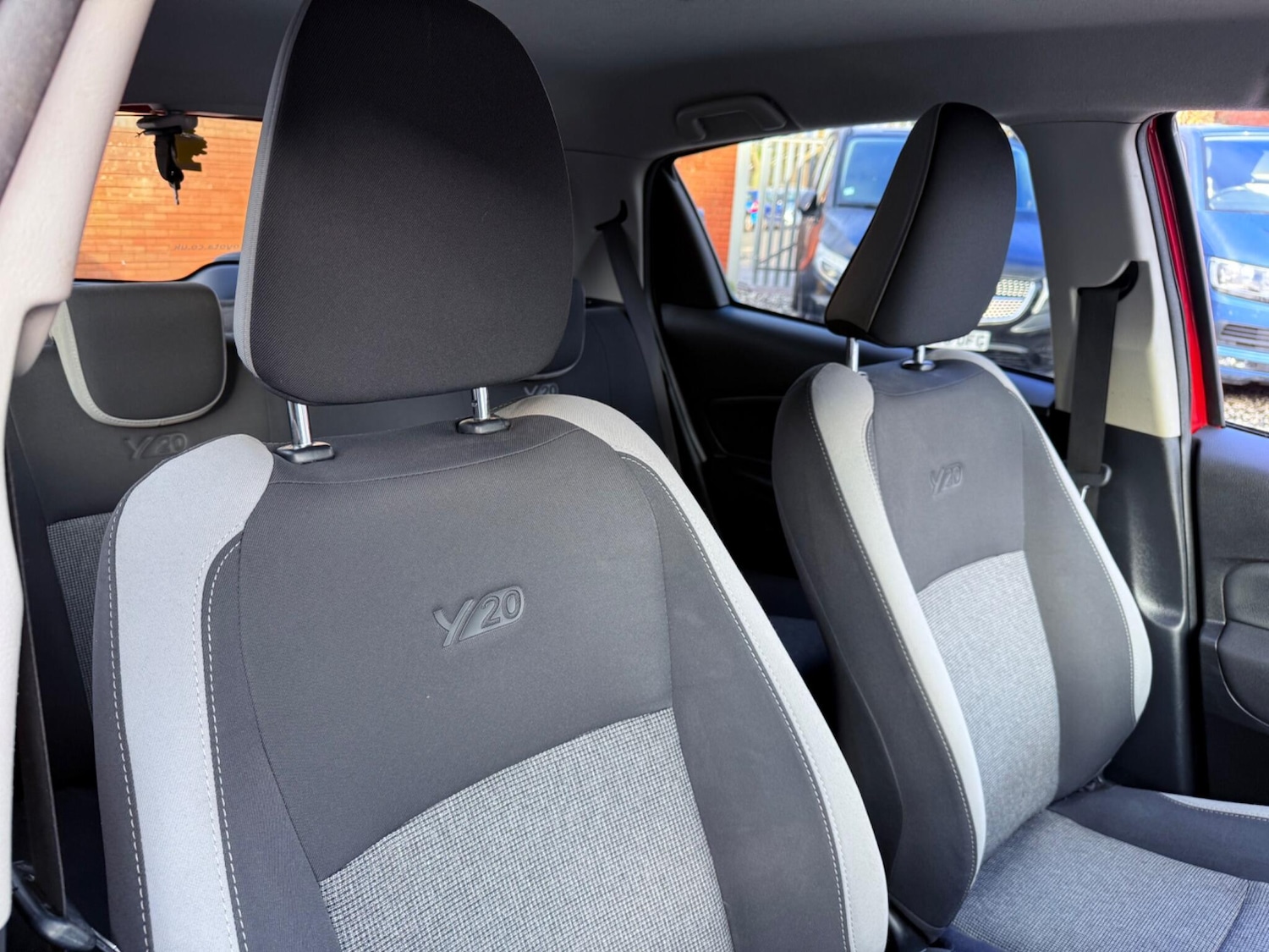 Used Toyota Yaris 2020 for sale - 77230540: Photo 29