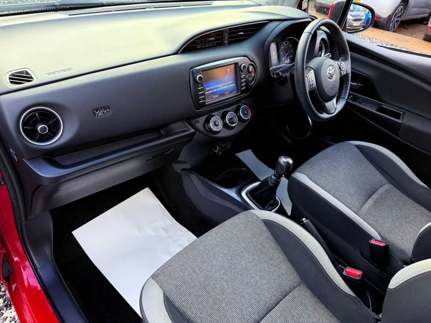 Used Toyota Yaris 2020 for sale - 77230540: Photo 35