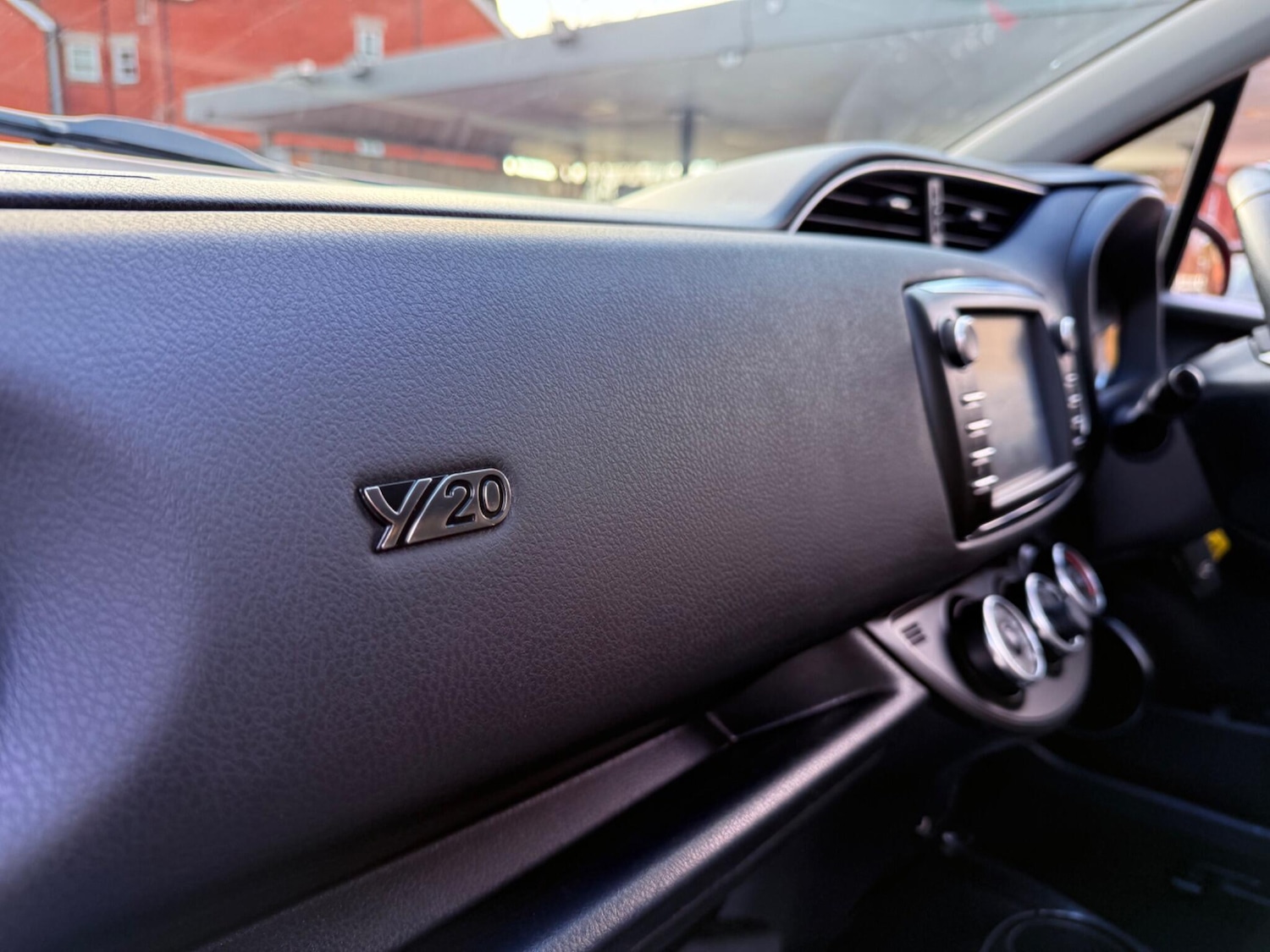 Used Toyota Yaris 2020 for sale - 77230540: Photo 36