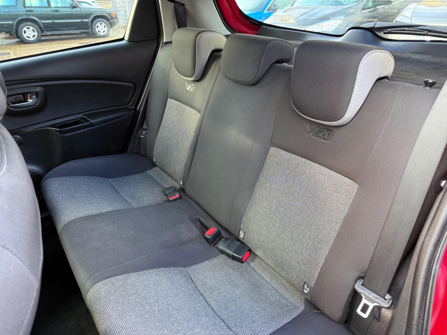 Used Toyota Yaris 2020 for sale - 77230540: Photo 37