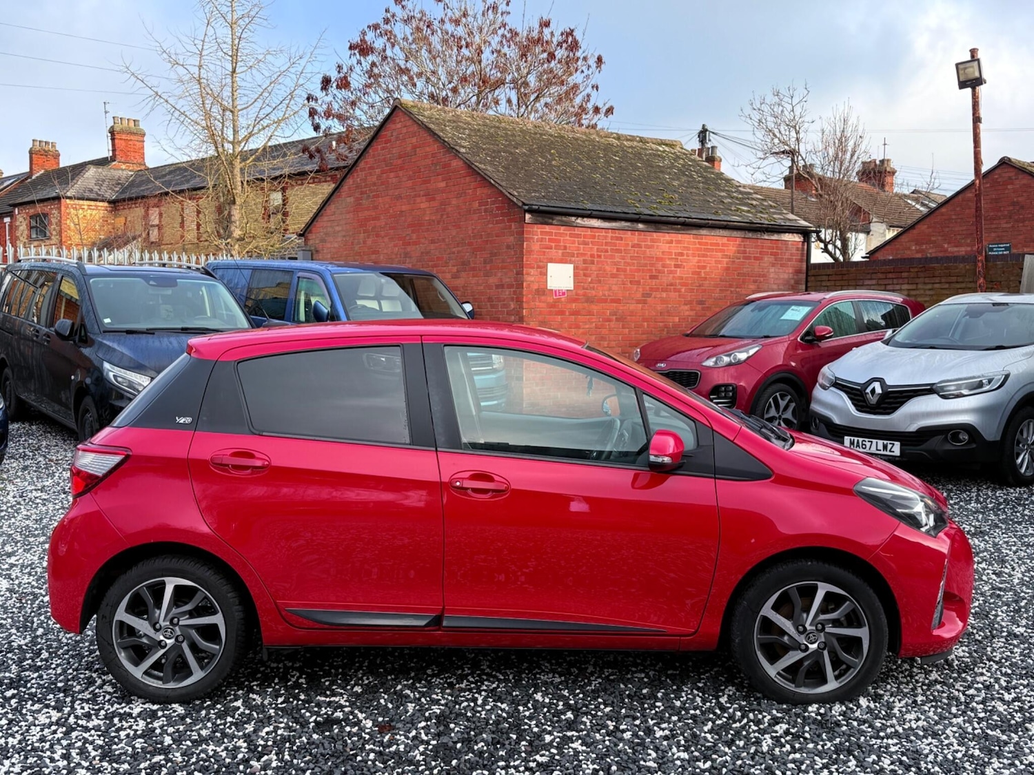 Used Toyota Yaris 2020 for sale - 77230540: Photo 6