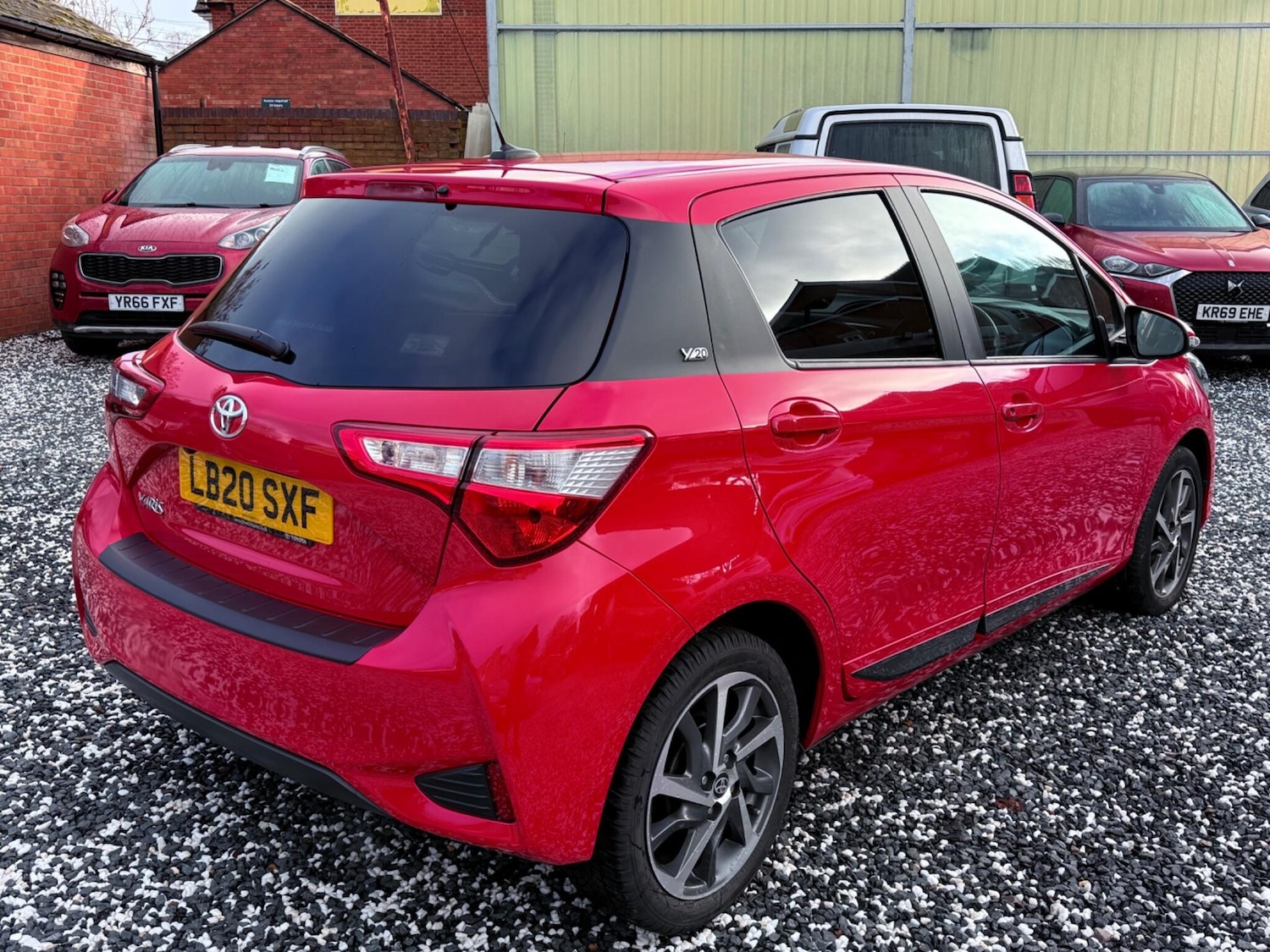 Used Toyota Yaris 2020 for sale - 77230540: Photo 7