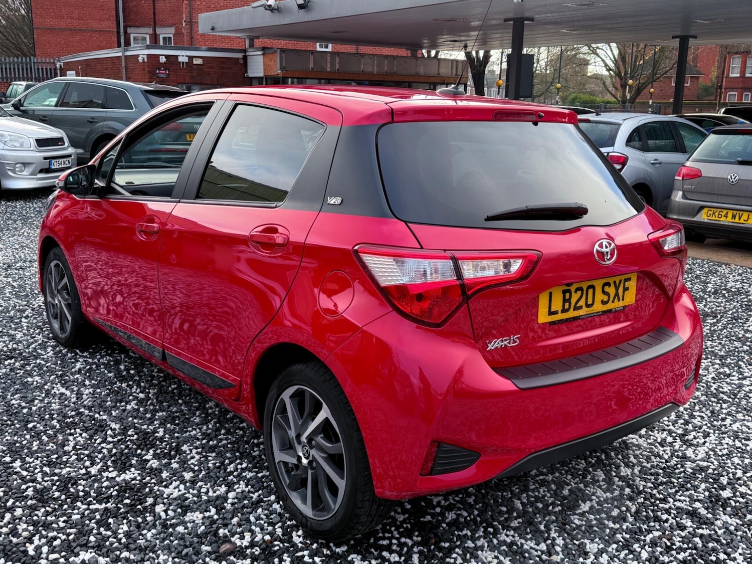 Used Toyota Yaris 2020 for sale - 77230540: Photo 9