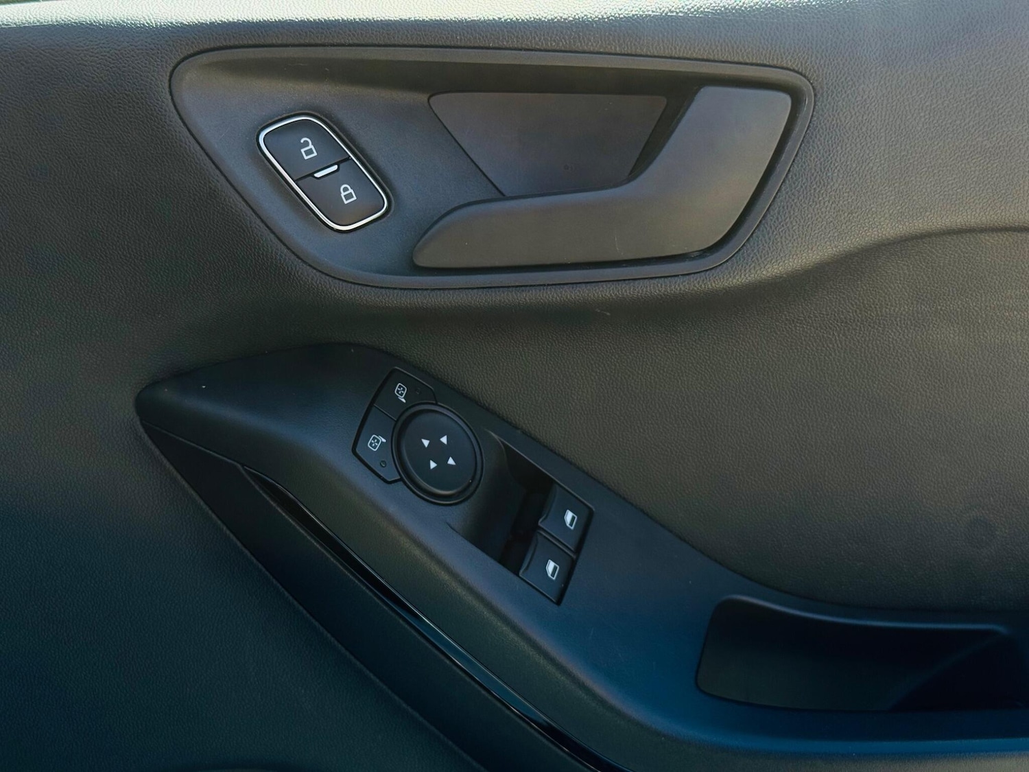 Used Ford Fiesta for sale - 77925650: Photo 39