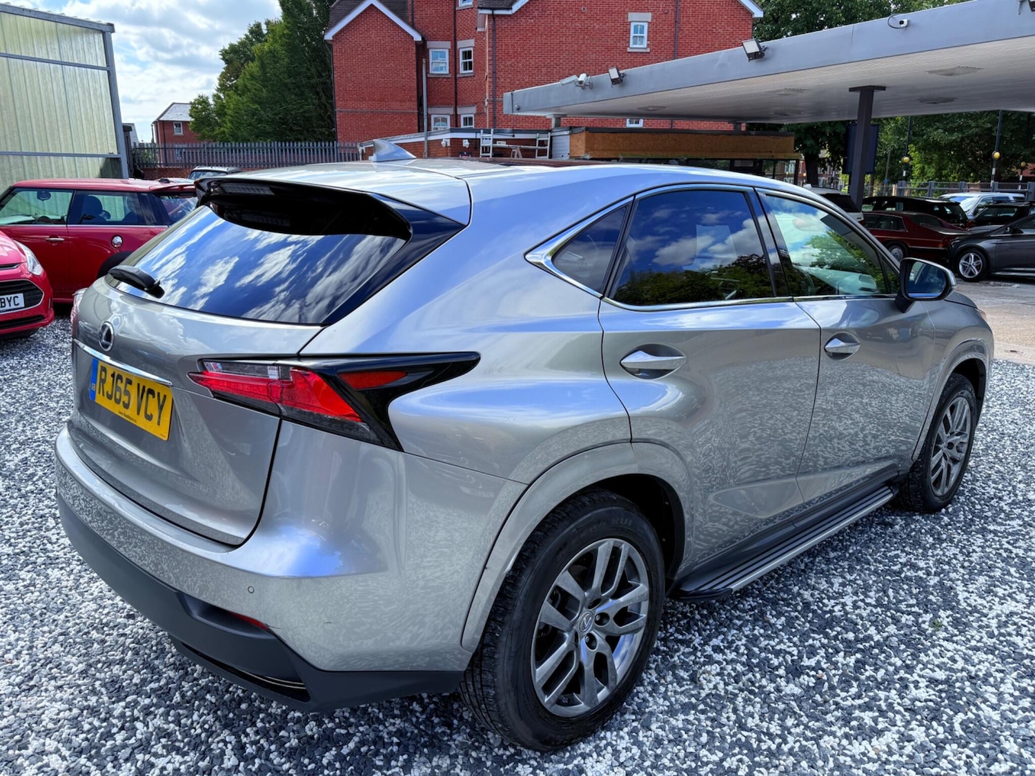 Vehicle 5