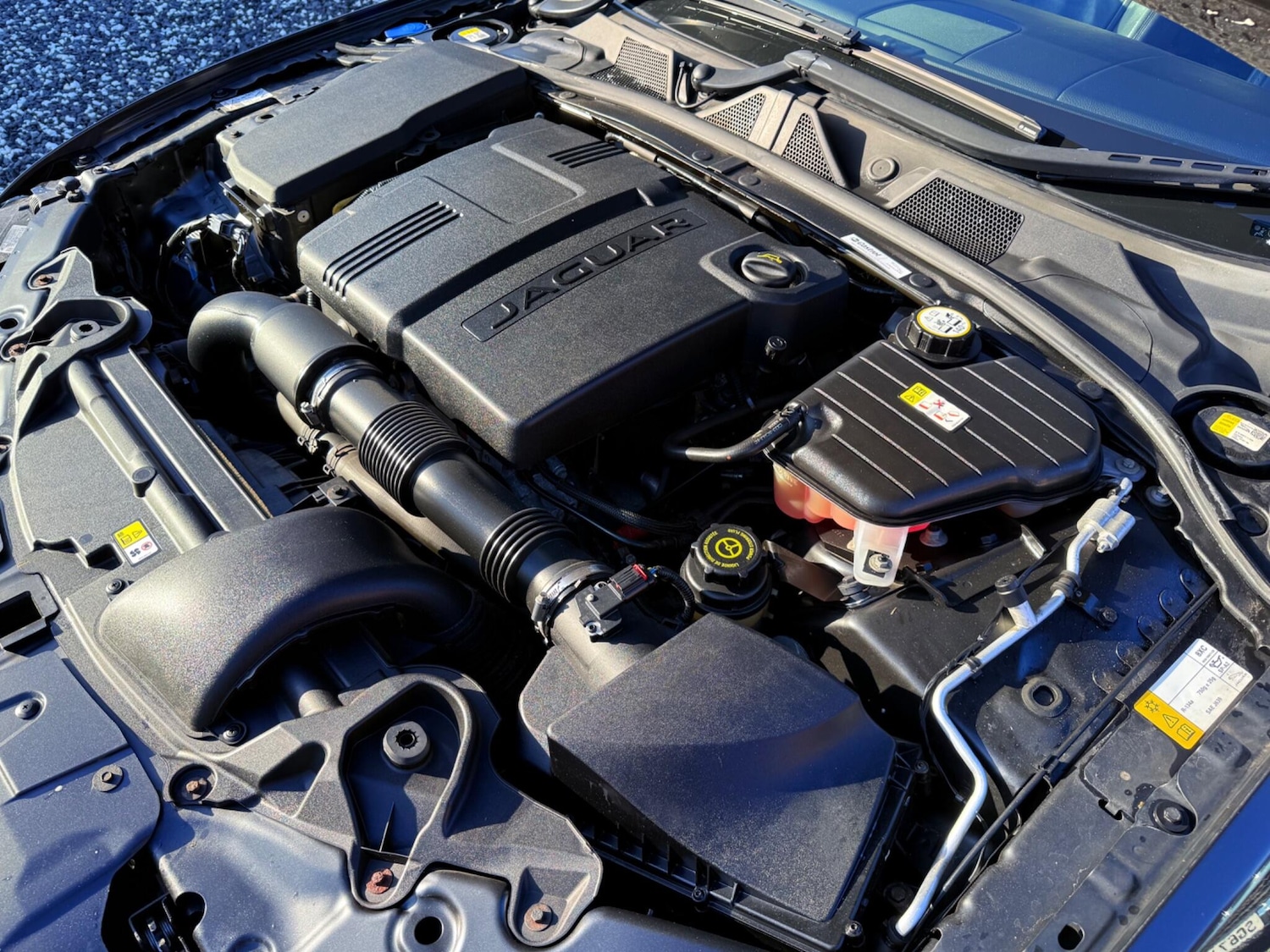 Used Jaguar XF 2014 for sale - 77230538: Photo 27