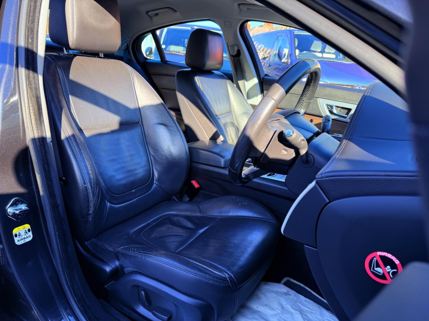 Used Jaguar XF 2014 for sale - 77230538: Photo 28