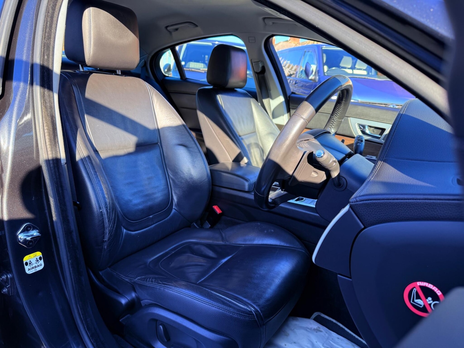 Used Jaguar XF 2014 for sale - 77230538: Photo 29