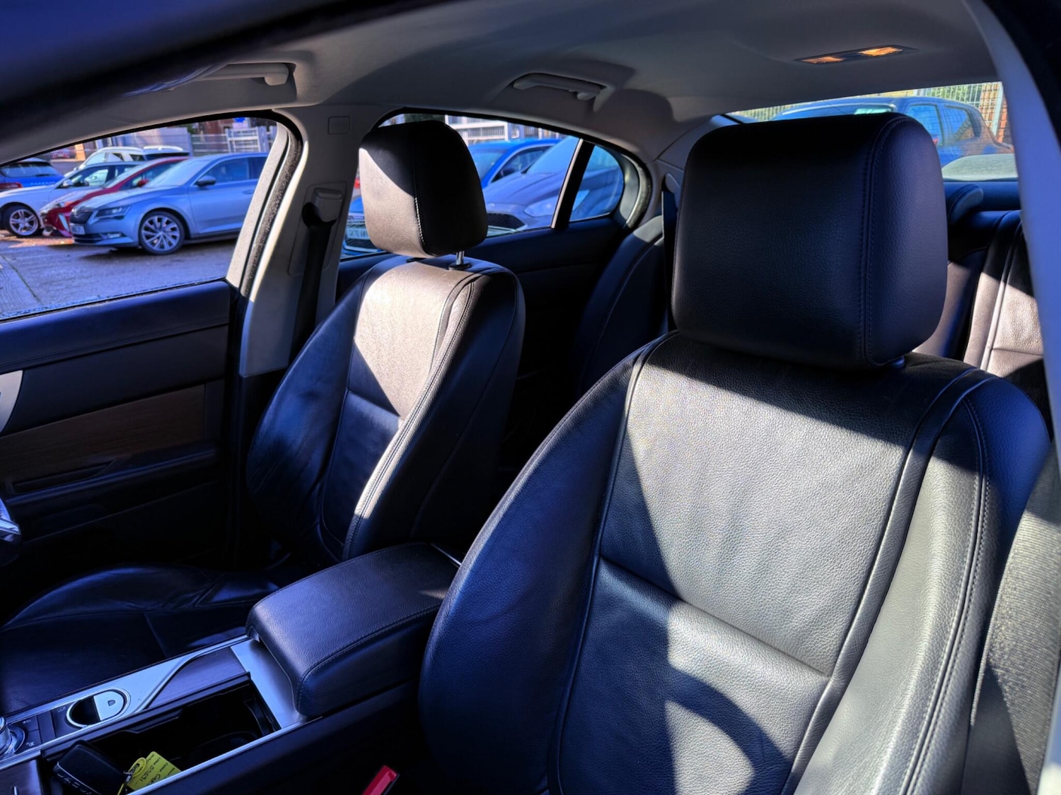 Used Jaguar XF 2014 for sale - 77230538: Photo 35