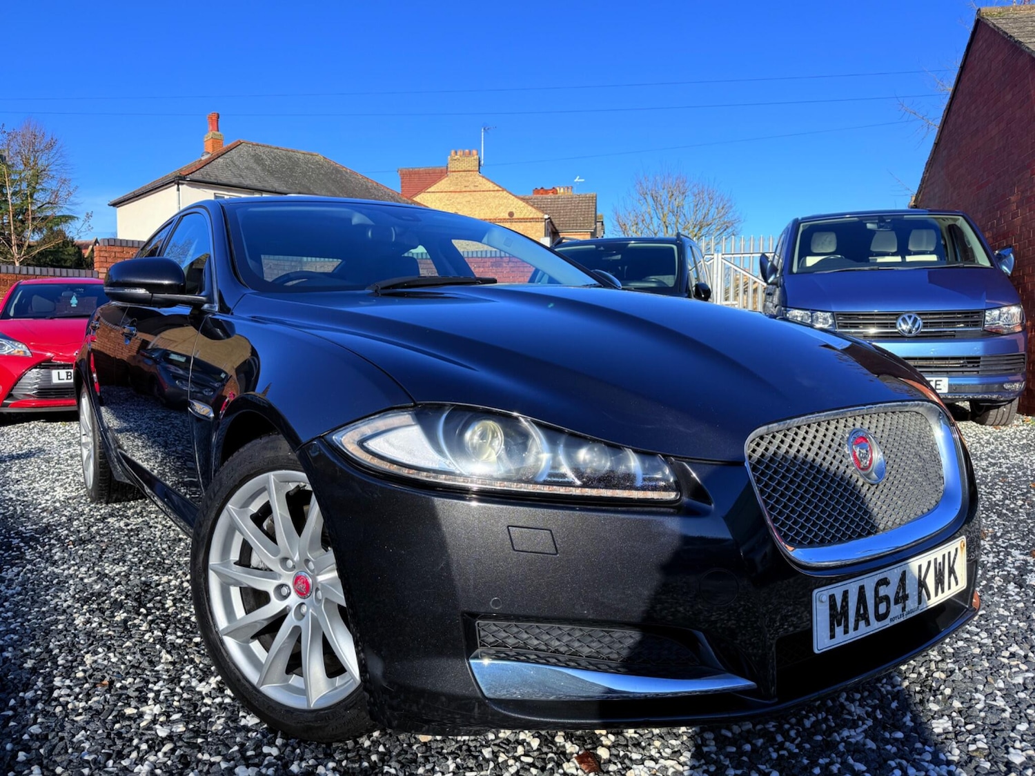 Used Jaguar XF 2014 for sale - 77230538: Photo 4