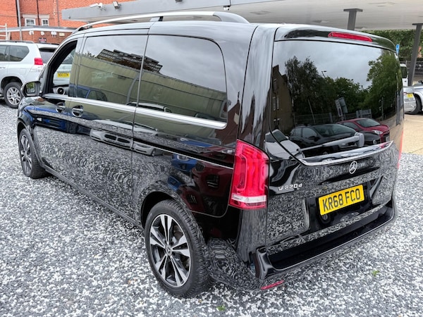 Used Mercedes-Benz V-Class 2018 for sale - 76167550: Photo 10