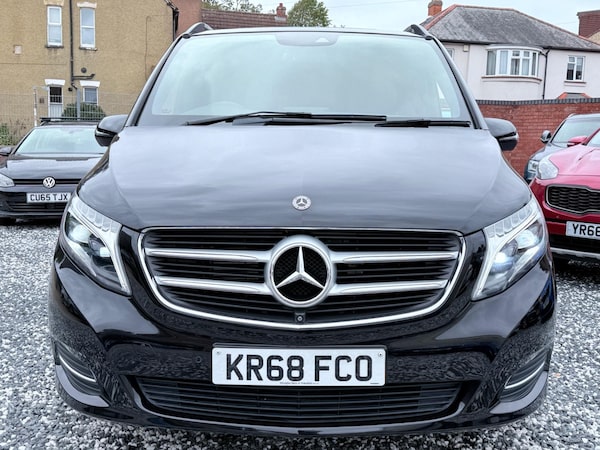 Used Mercedes-Benz V-Class 2018 for sale - 76167550: Photo 13