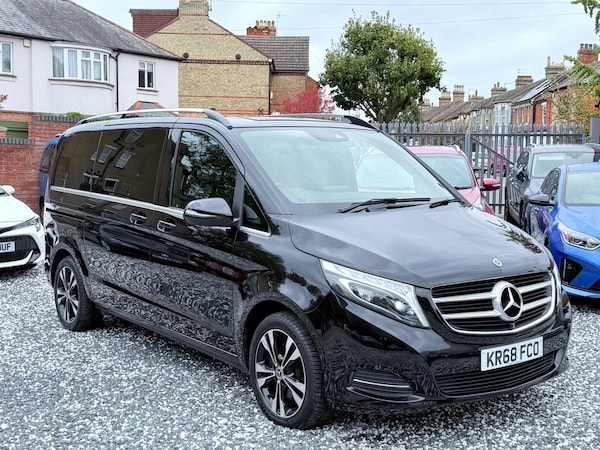 Used Mercedes-Benz V-Class 2018 for sale - 76167550: Photo 14