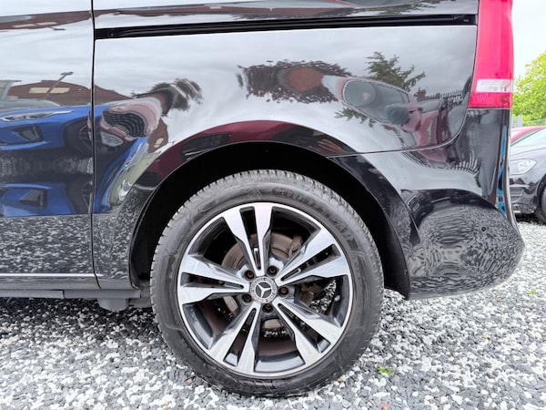 Used Mercedes-Benz V-Class 2018 for sale - 76167550: Photo 27