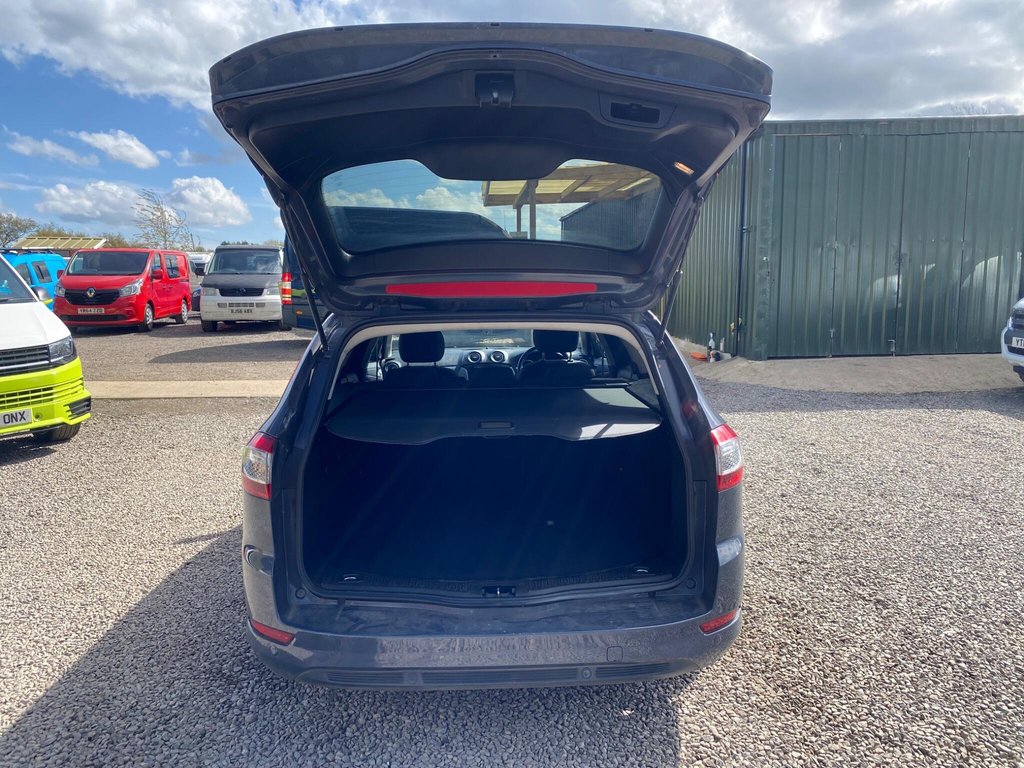 Used Ford Mondeo 2013 for sale - 78215835: Photo 42