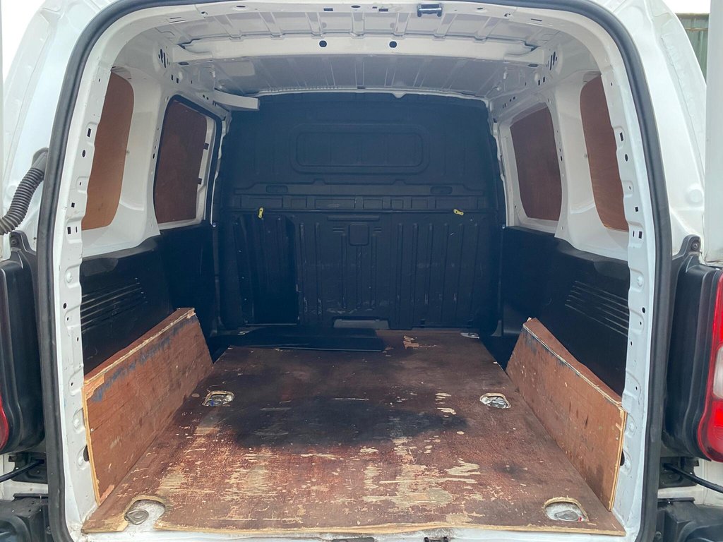 Used Peugeot Partner 2021 for sale - 77048857: Photo 13
