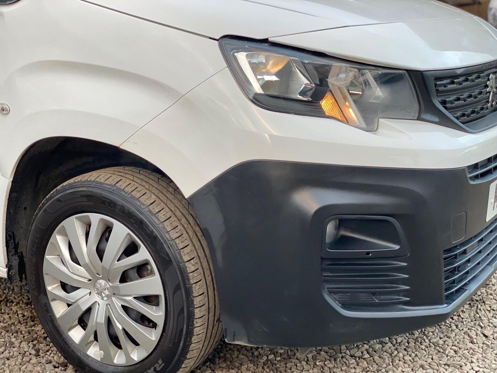 Used Peugeot Partner 2021 for sale - 77048857: Photo 21