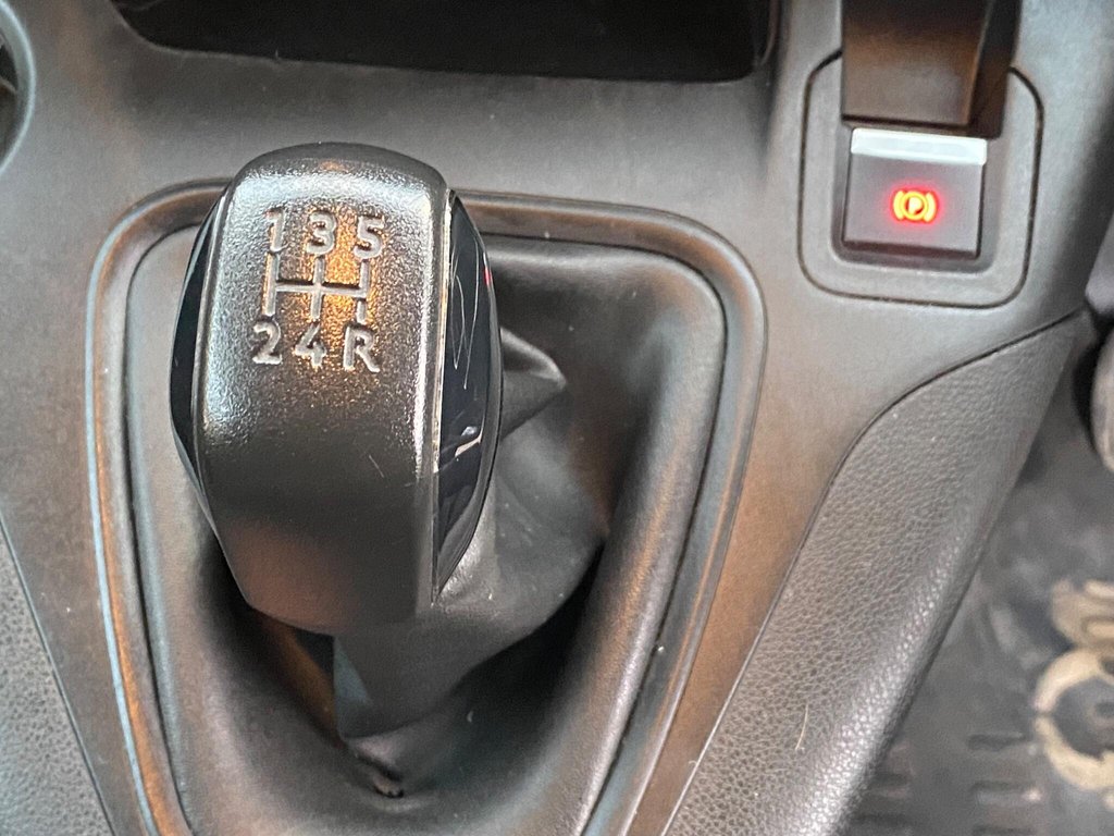 Used Peugeot Partner 2021 for sale - 77048857: Photo 31