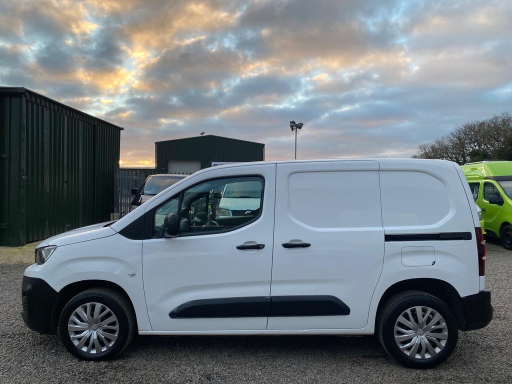 Used Peugeot Partner 2021 for sale - 77048857: Photo 4