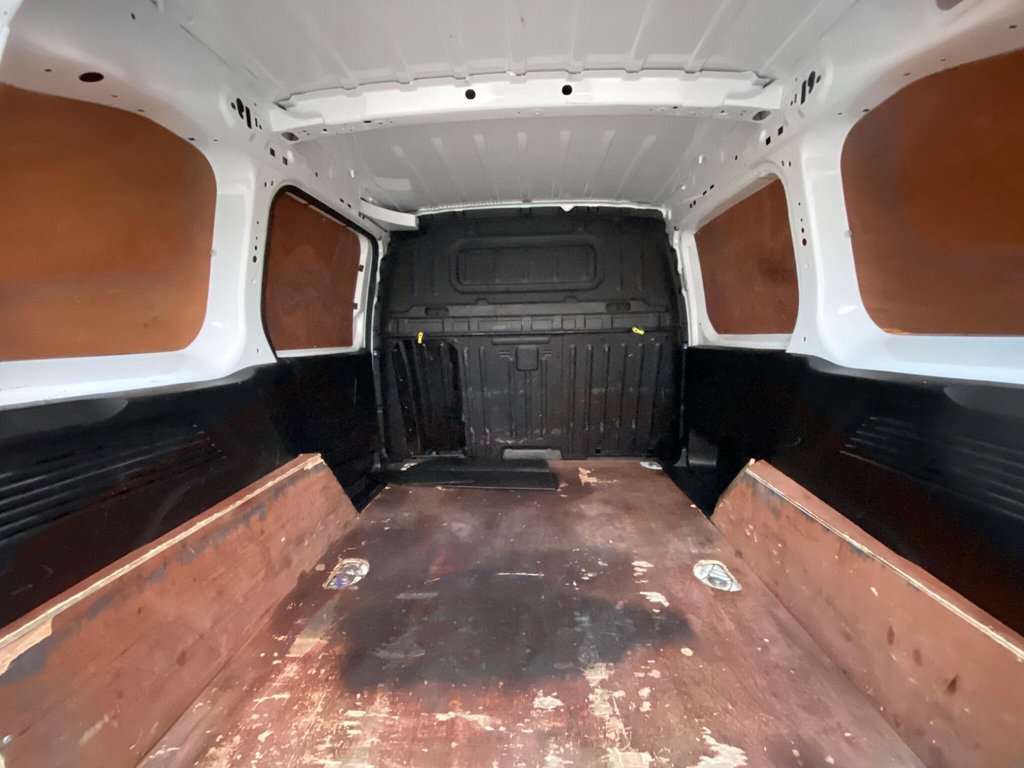 Used Peugeot Partner 2021 for sale - 77048857: Photo 40