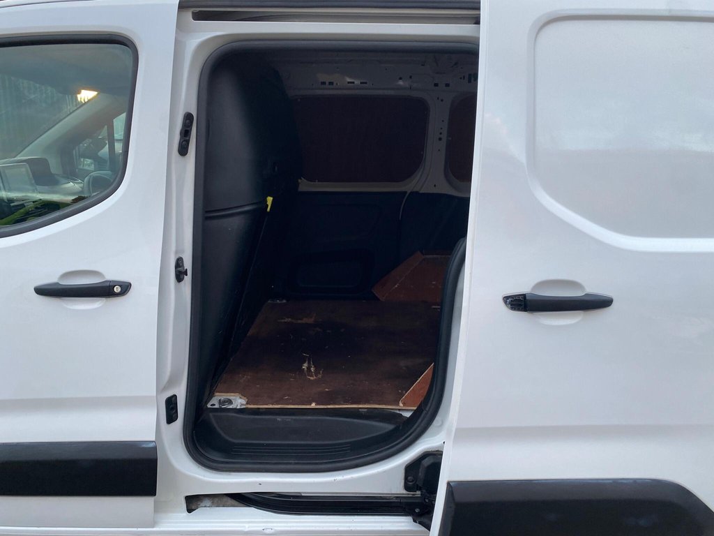 Used Peugeot Partner 2021 for sale - 77048857: Photo 44