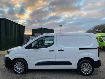 Used Peugeot Partner 2021 for sale - 77048857: Photo