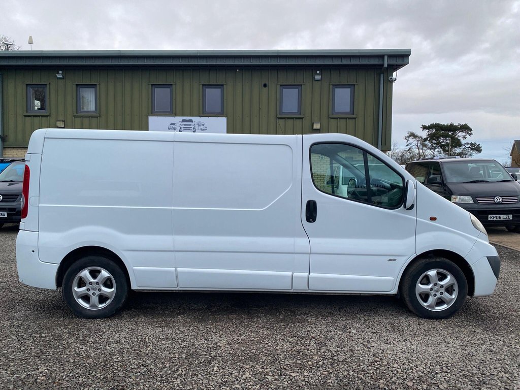 Used Vauxhall Vivaro 2012 for sale - 77397357: Photo 7