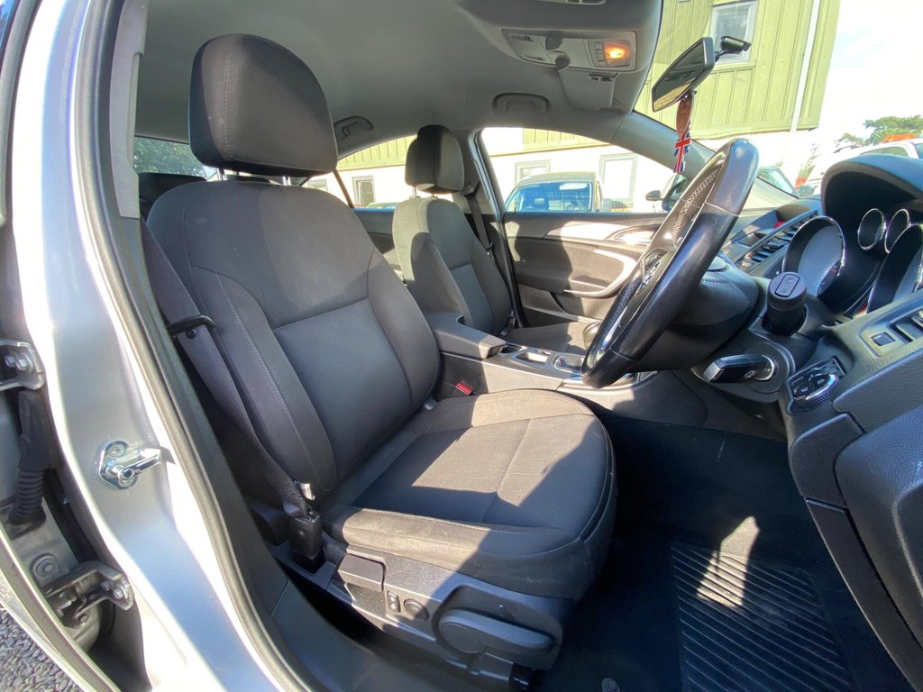 Used Vauxhall Insignia 2010 for sale - 76445811: Photo 30