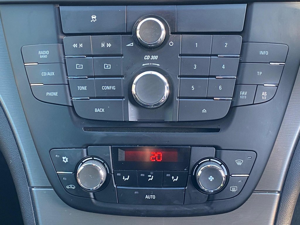 Used Vauxhall Insignia 2010 for sale - 76445811: Photo 33