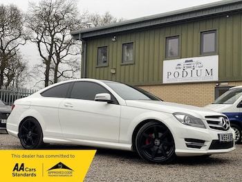 Used Mercedes-Benz C Class 2014 for sale - 77780624: Photo