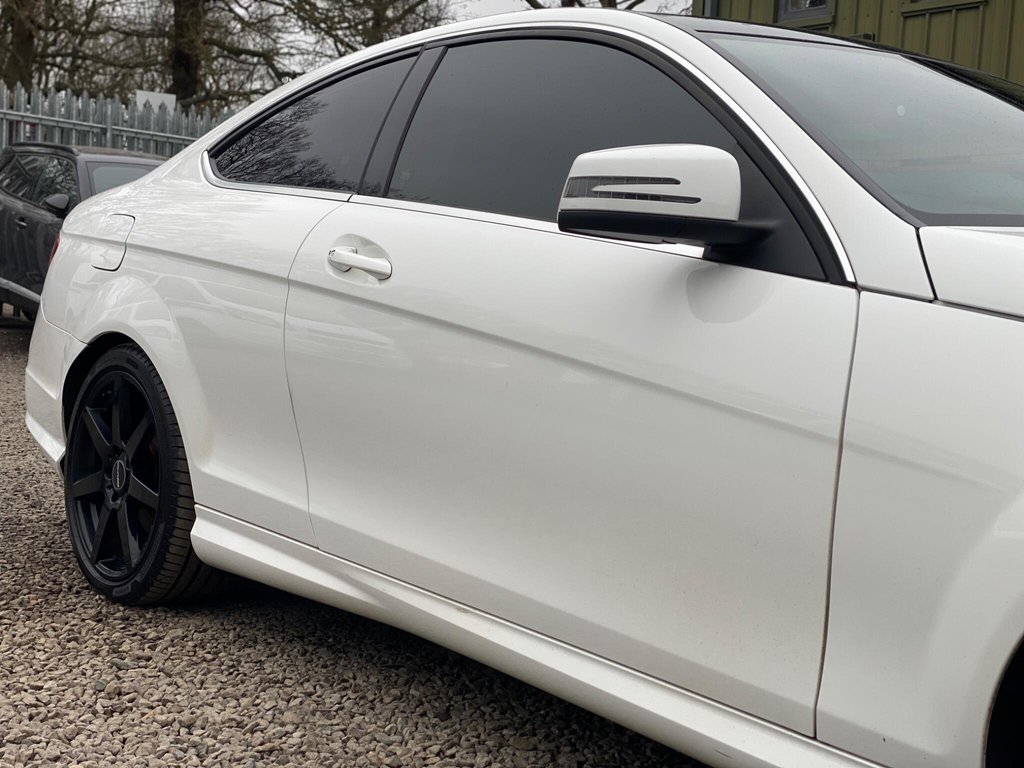 Used Mercedes-Benz C Class 2014 for sale - 77780624: Photo 25