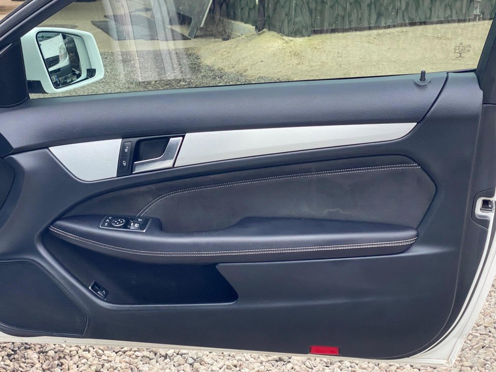 Used Mercedes-Benz C Class 2014 for sale - 77780624: Photo 46