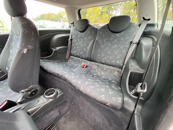 Used MINI Hatch 2006 for sale - 76297102: Photo 15