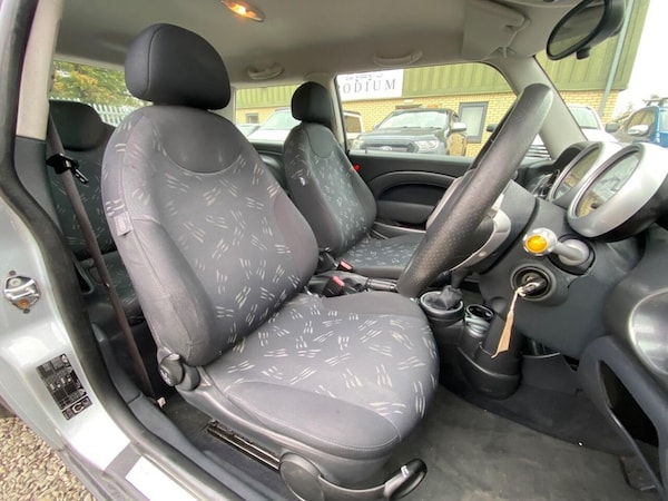 Used MINI Hatch 2006 for sale - 76297102: Photo 31