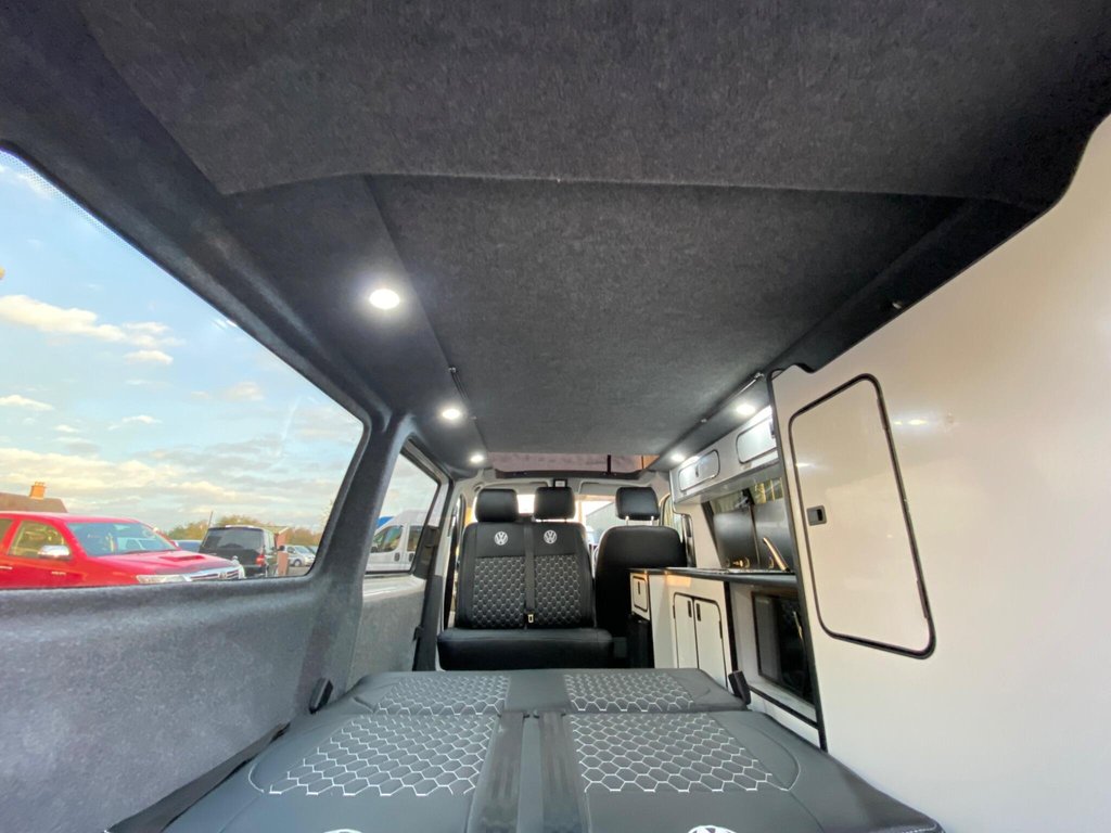 Used Volkswagen Transporter 2021 for sale - 77287503: Photo 45