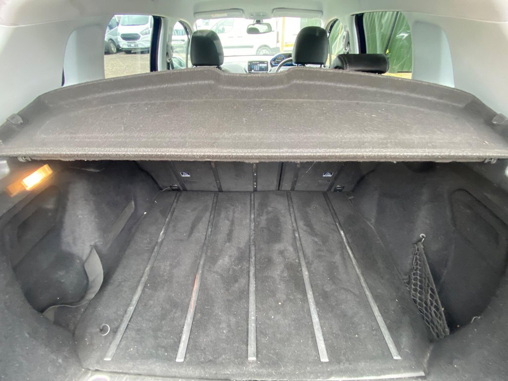 Used Peugeot 2008 2015 for sale - 77919922: Photo 12