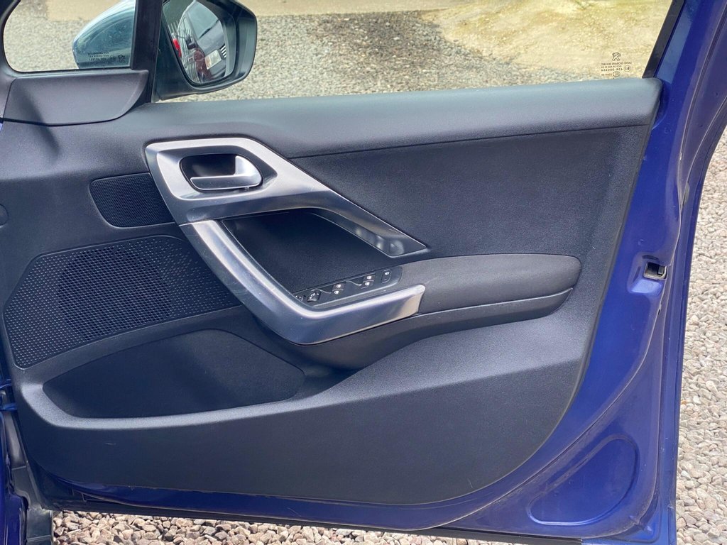 Used Peugeot 2008 2015 for sale - 77919922: Photo 43