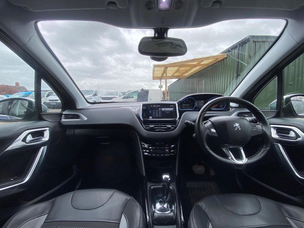 Used Peugeot 2008 2015 for sale - 77919922: Photo 9