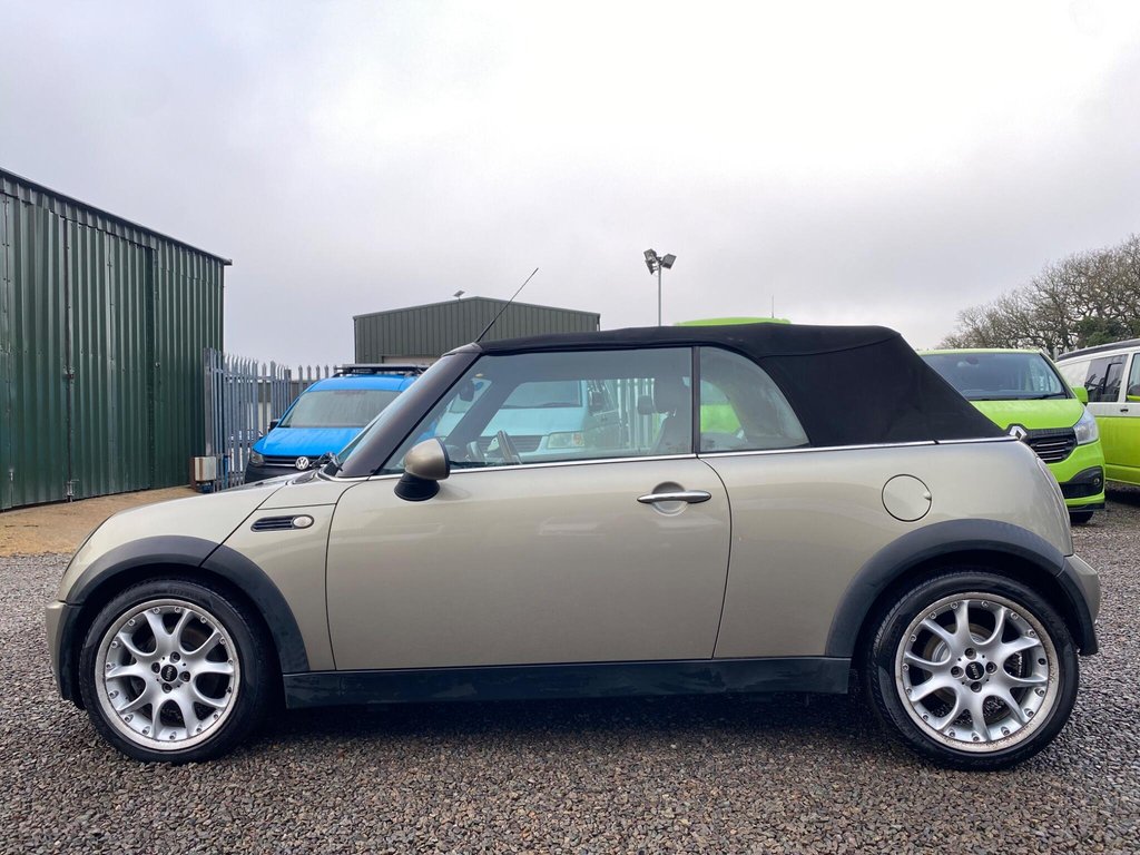 Used MINI Convertible 2007 for sale - 77232020: Photo 20
