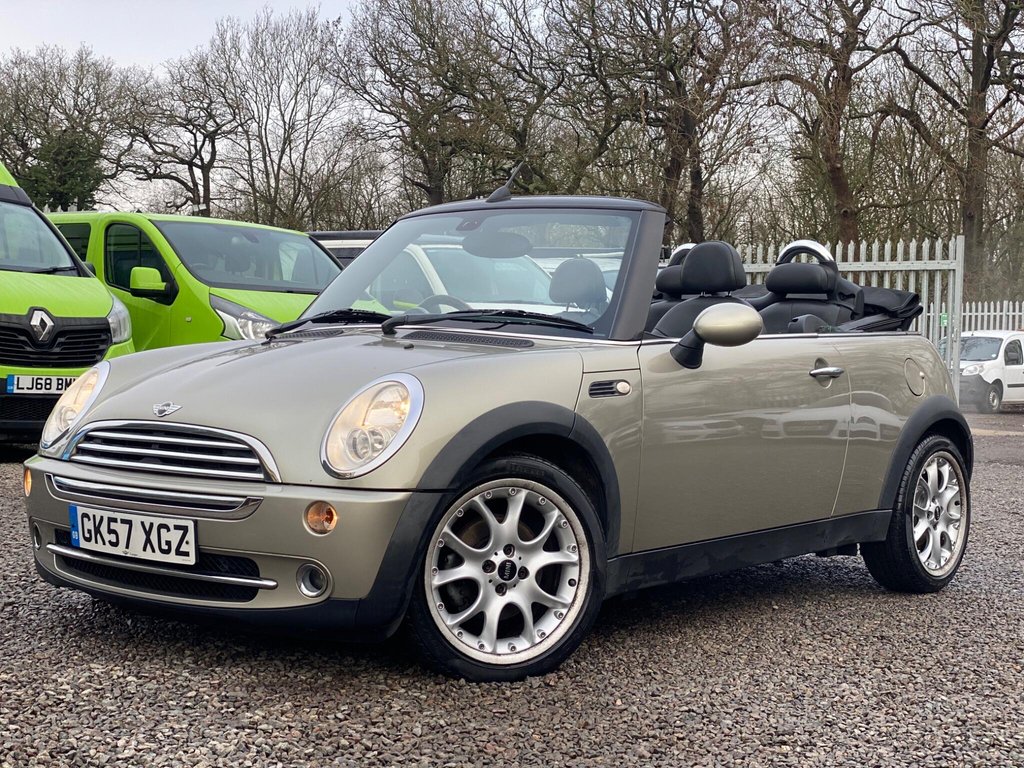 Used MINI Convertible 2007 for sale - 77232020: Photo 3