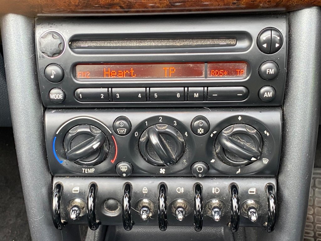 Used MINI Convertible 2007 for sale - 77232020: Photo 35