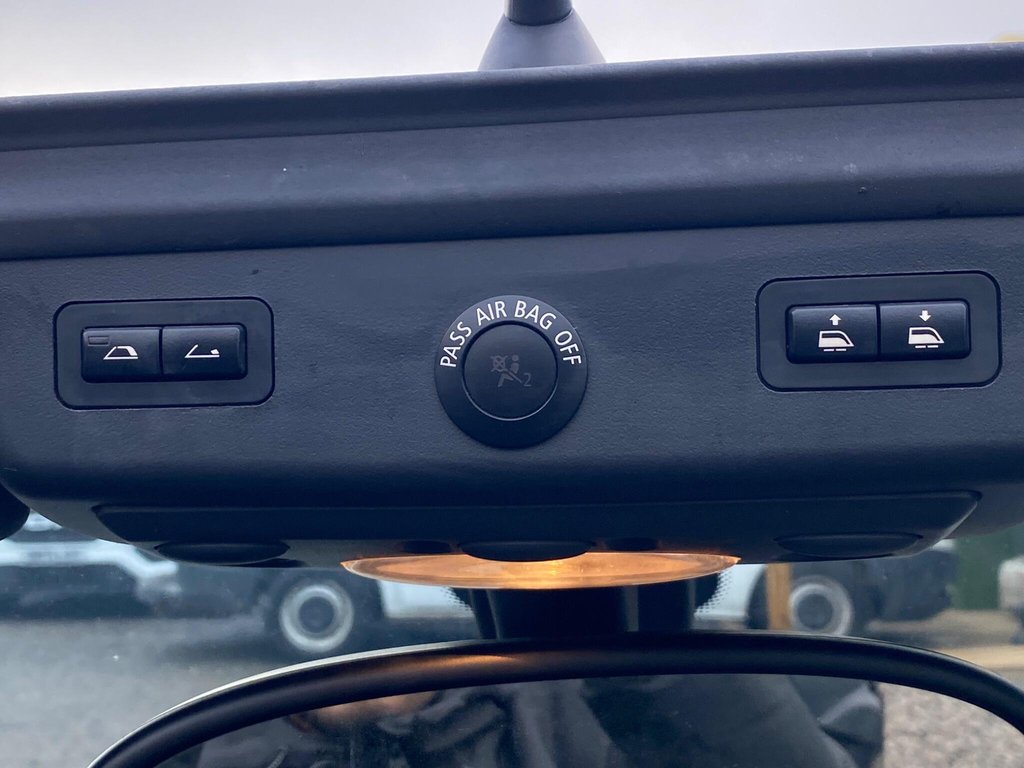 Used MINI Convertible 2007 for sale - 77232020: Photo 37