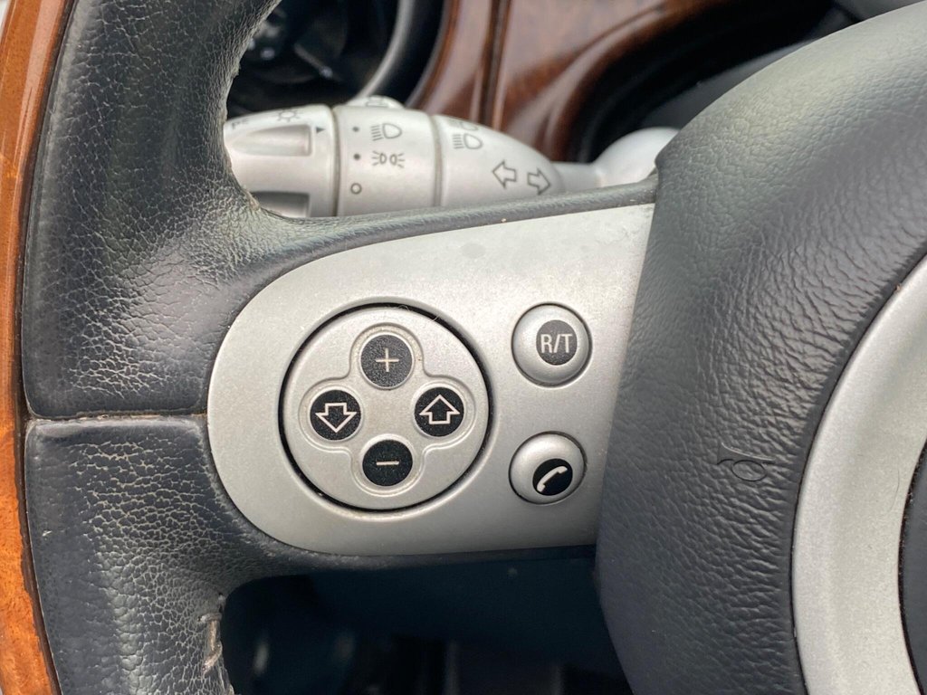 Used MINI Convertible 2007 for sale - 77232020: Photo 39