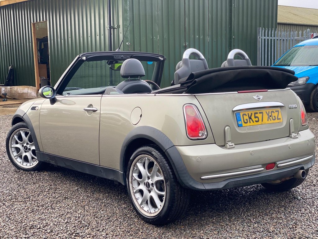 Used MINI Convertible 2007 for sale - 77232020: Photo 4