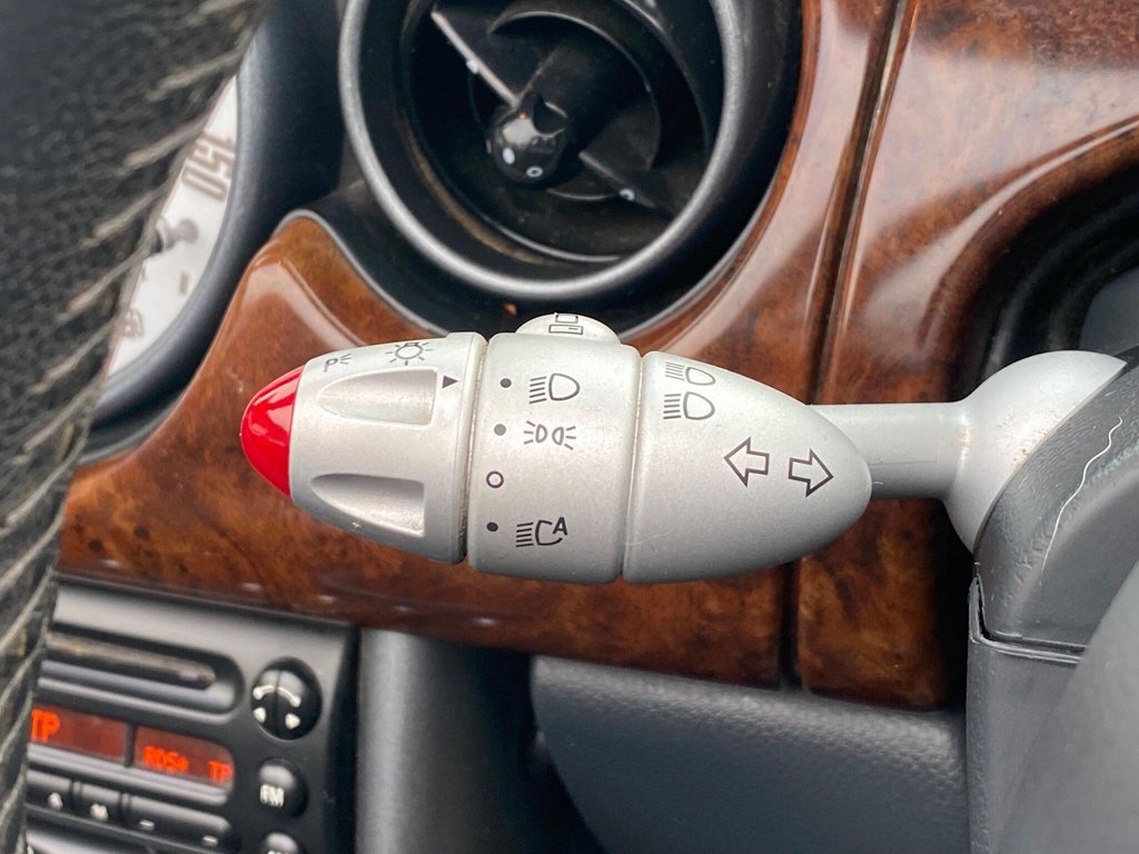 Used MINI Convertible 2007 for sale - 77232020: Photo 40