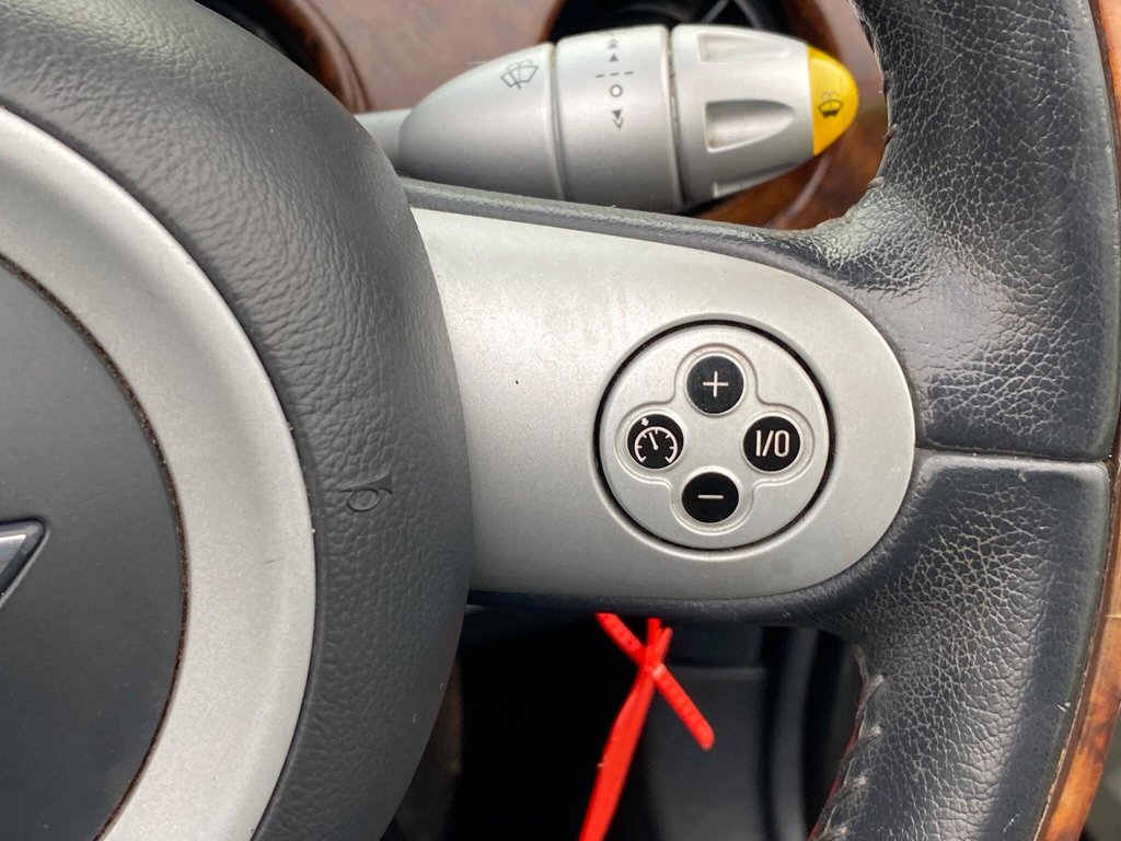 Used MINI Convertible 2007 for sale - 77232020: Photo 41