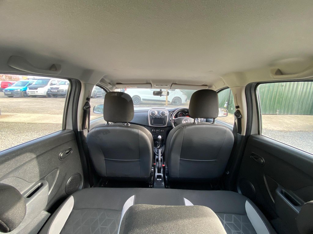 Used Dacia Sandero Stepway 2013 for sale - 77780782: Photo 13